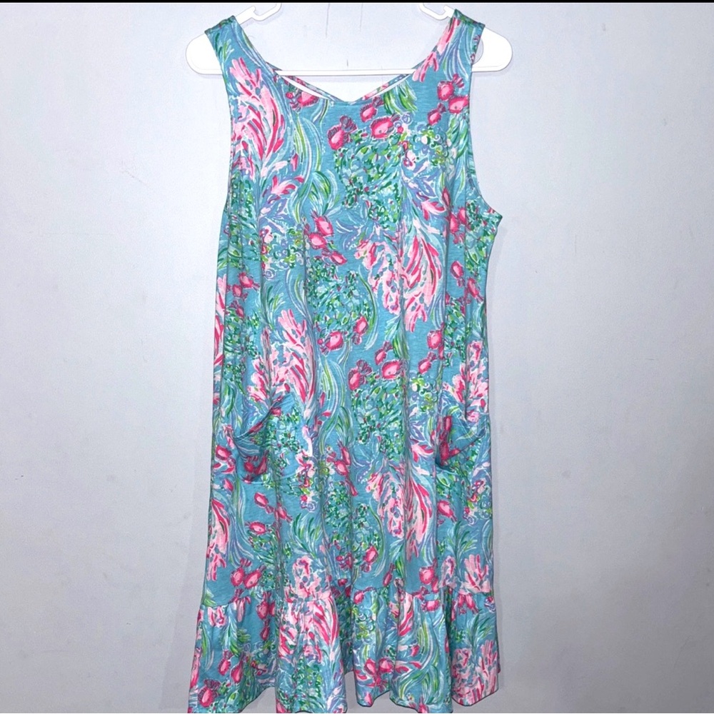 Lilly Pulitzer Kristen flounce dress! Worn once! Medium best fishes blue pockets
